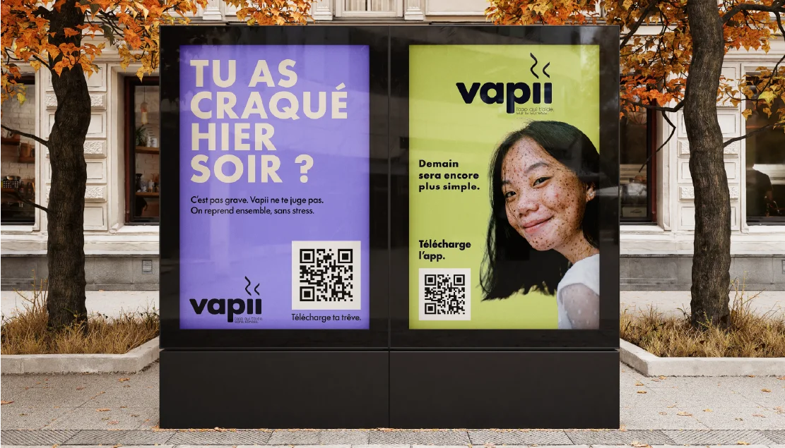 Mise en situation publicitaire (mockup abribus) application Vapii à Lyon